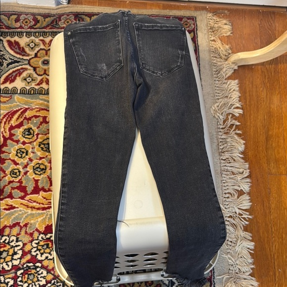 4 pair Skinny Jeans with Distressed Details Size S-XS - Picture 6 of 10